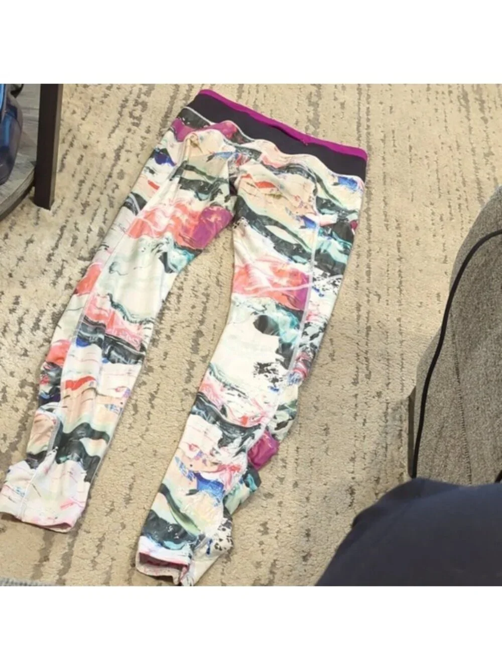 Lululemon Speed Tight III *All Full-On Lux. Pigment Wave Multi / Blk/ Regal plum